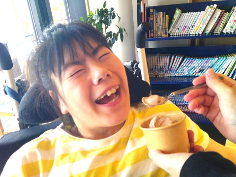 夢の家デイサービス　のきしたカフェ外出