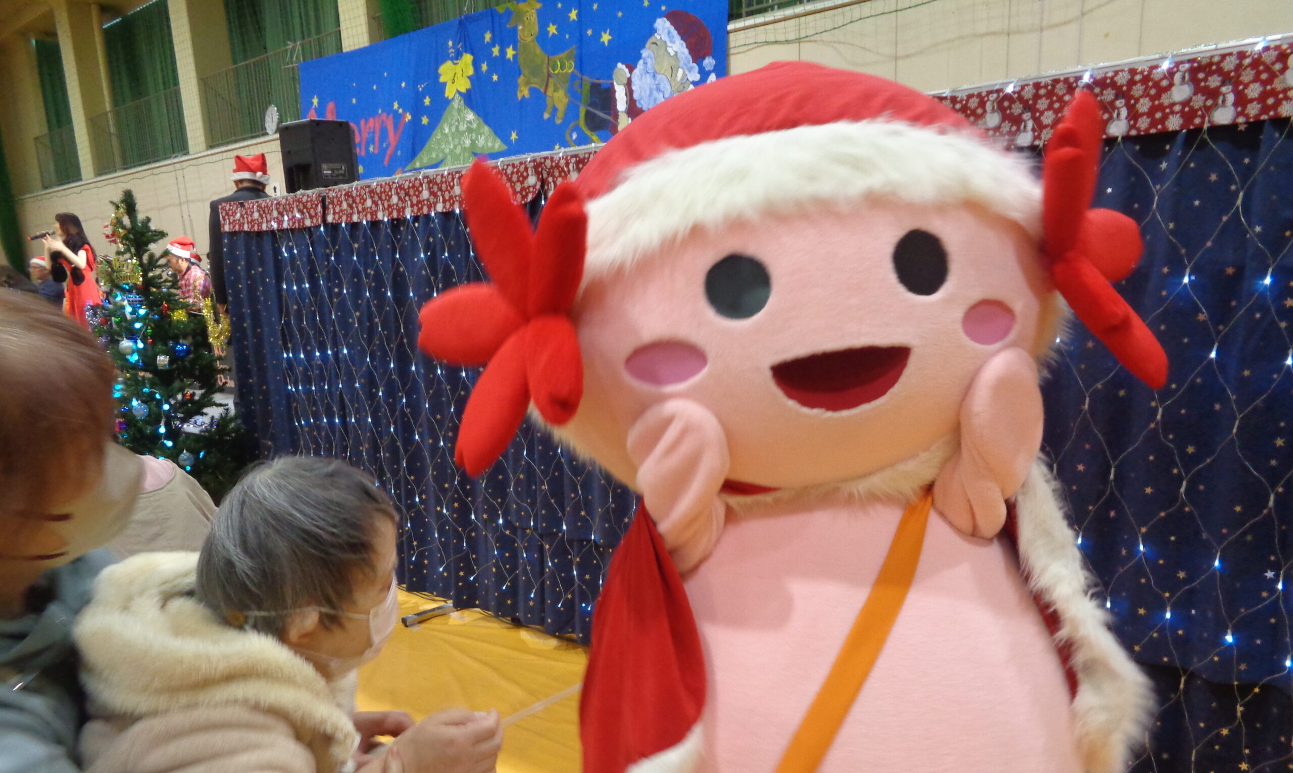 アンジュウル　合同クリスマス会へ行きました