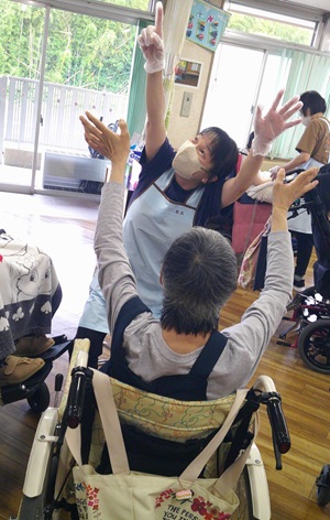 夢の家デイサービス　個別に合わせたリハビリ